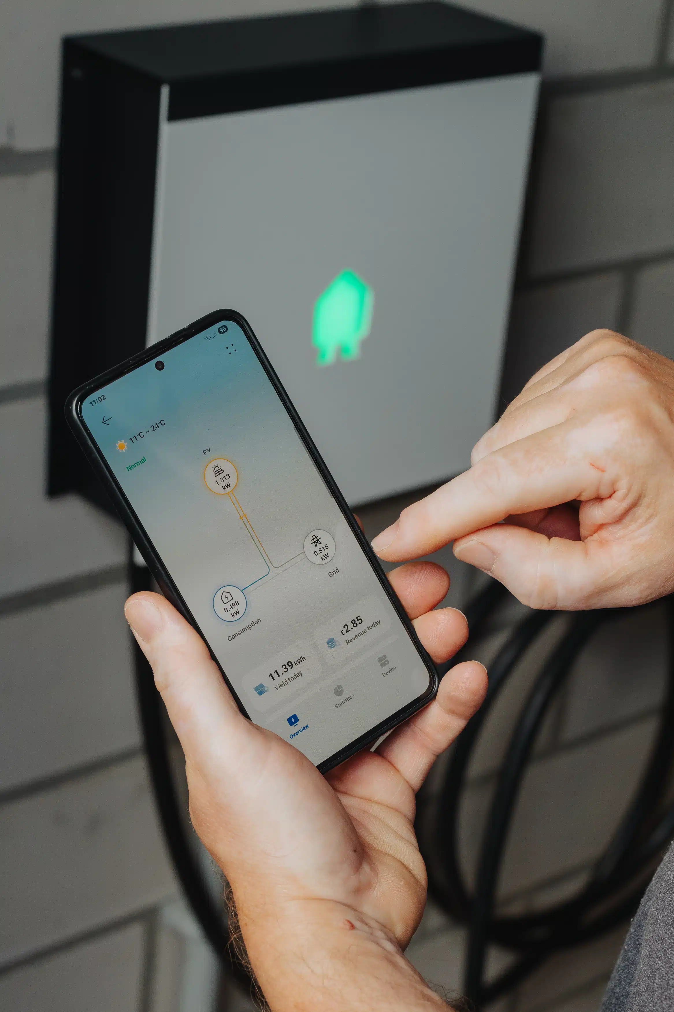 Hernieuwbare energie app controle zonnepanelen installatie Willemsen Technieken duurzaam